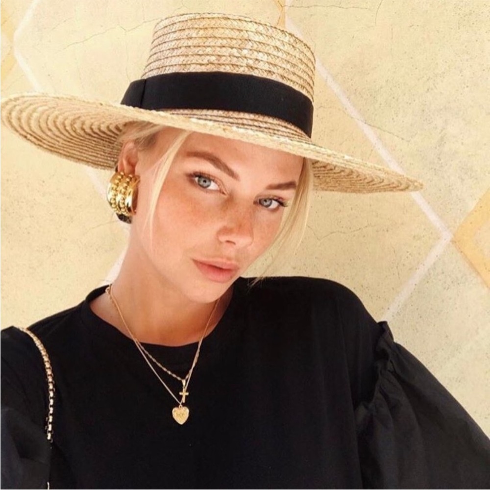 Lack Of Color Straw Hat with Black Band - Picture 5 of 9